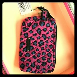 VERA BRADLEY PURPLE LEOPARD SPOTS SM COSMETIC BAG